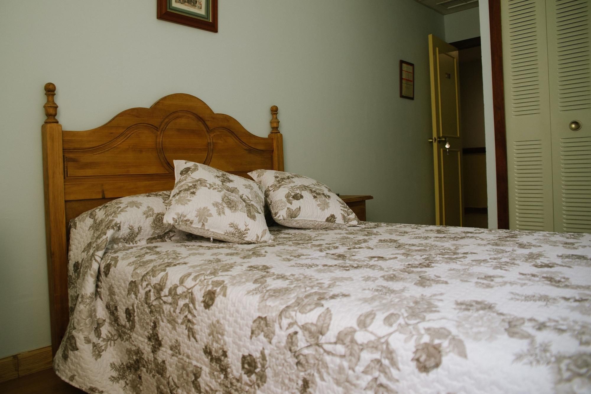 Hotel Sierra De Аракена Екстериор снимка