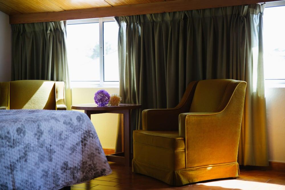 Hotel Sierra De Аракена Екстериор снимка