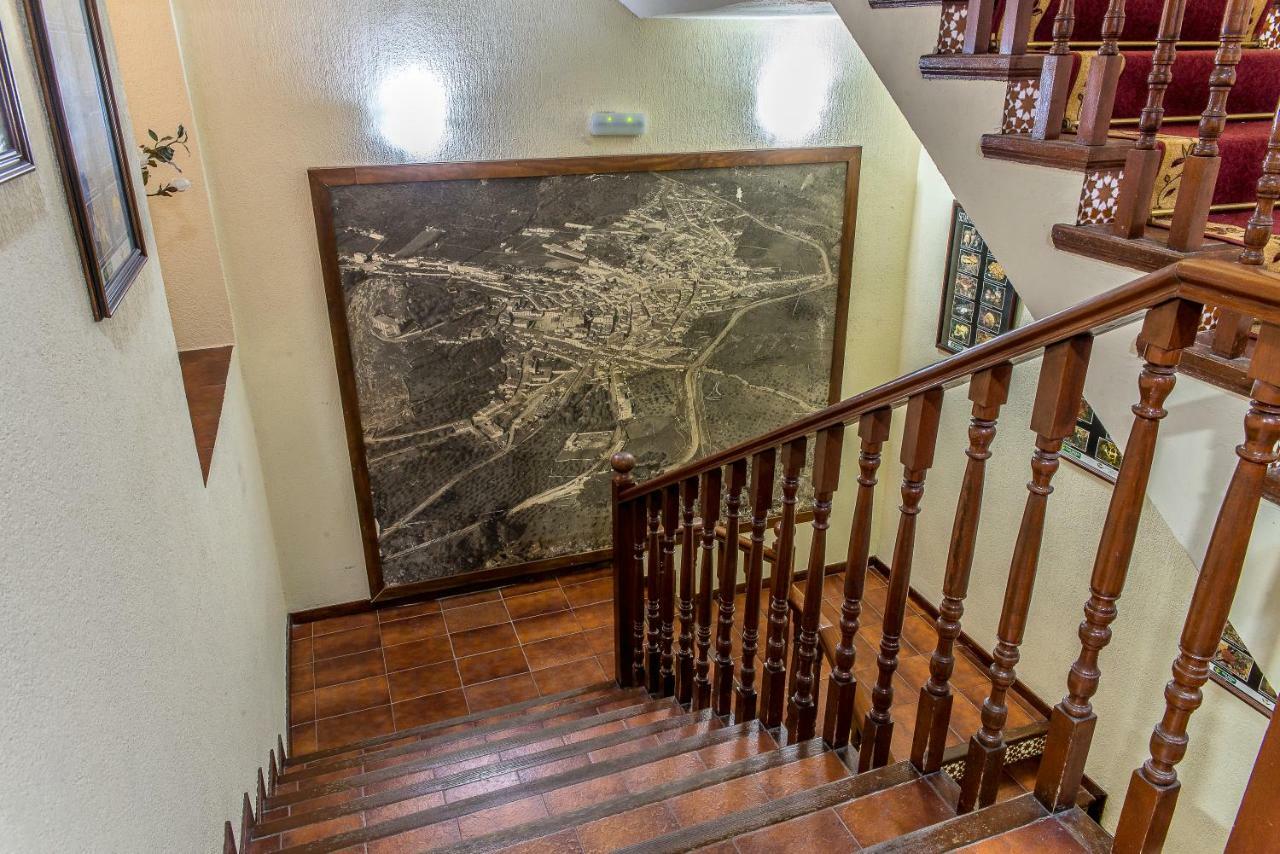 Hotel Sierra De Аракена Екстериор снимка