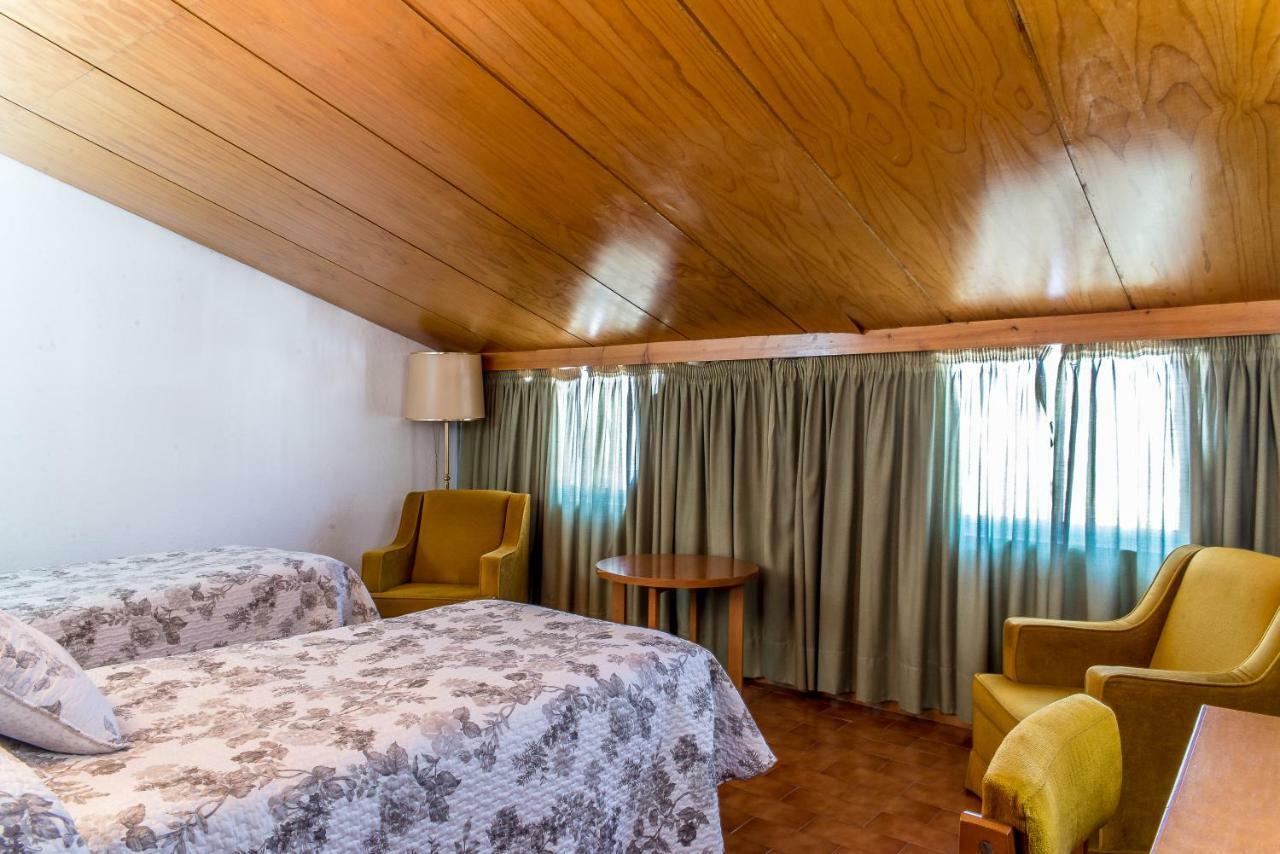 Hotel Sierra De Аракена Екстериор снимка